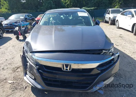 2018 Honda Accord Ex-L z USA, uszkodzony, nr VIN 1HGCV1F5XJA245523